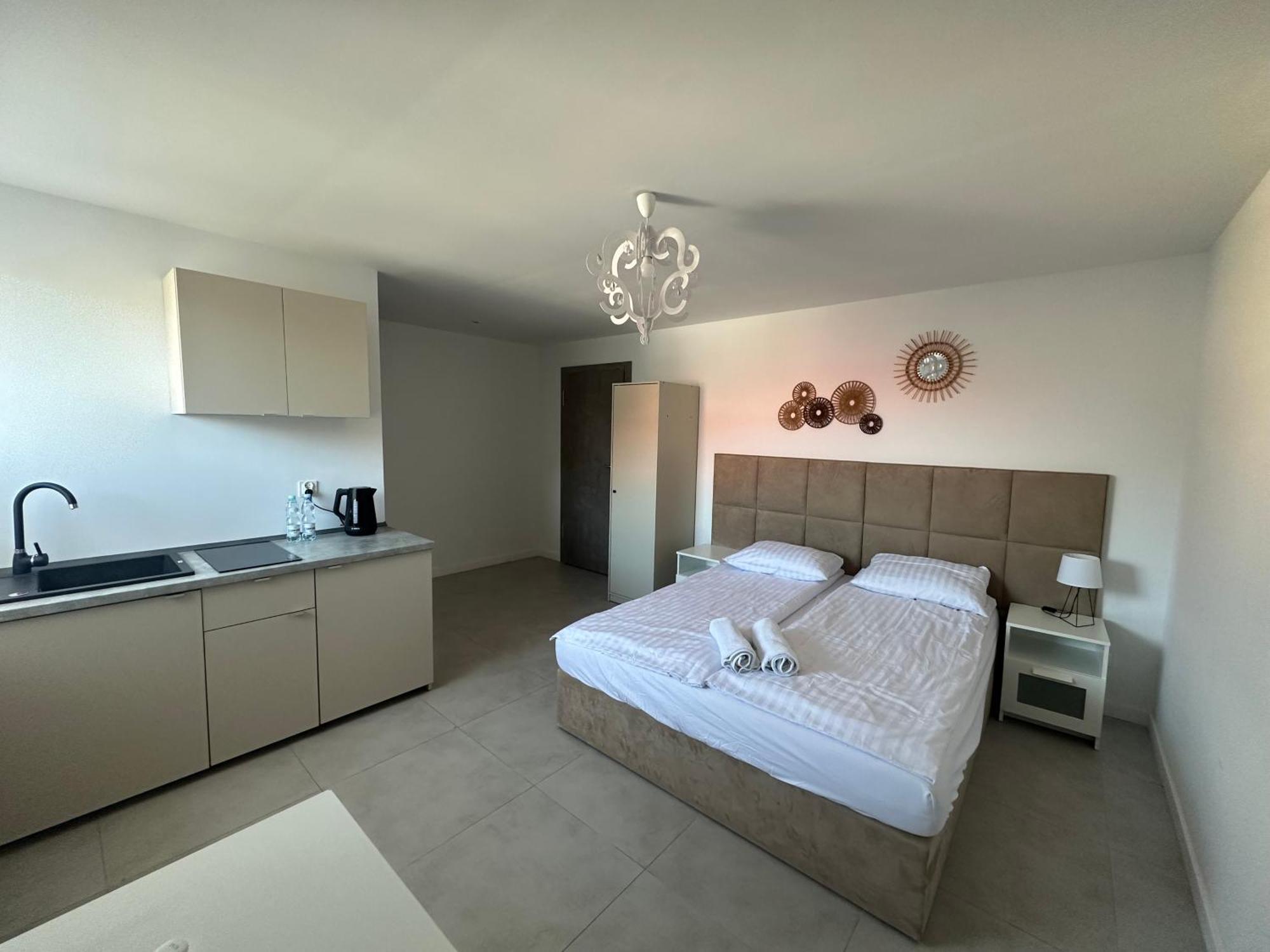 Apartamenty Sunny Stay Ястарня Экстерьер фото